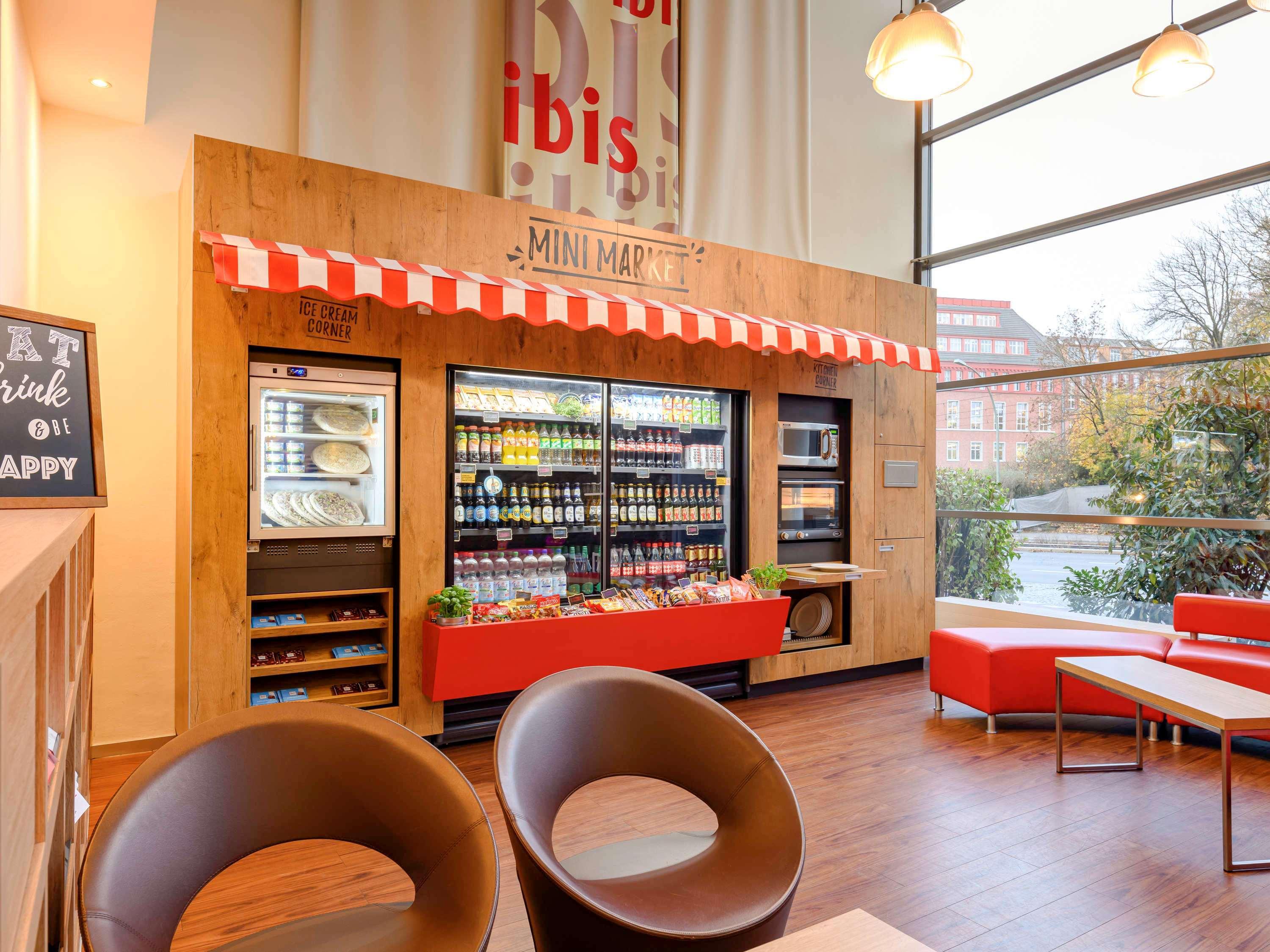 Ibis Hotel Berlin Mitte Экстерьер фото